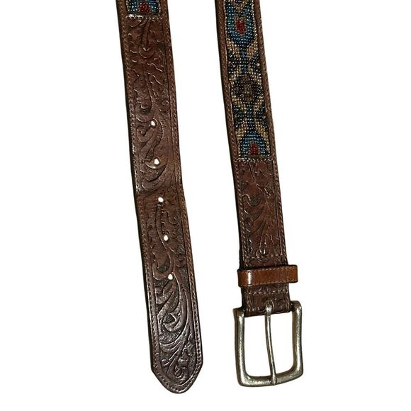 Vintage Banana Republic Beaded & Tooled Brown Leather Belt - Picture 3 of 6